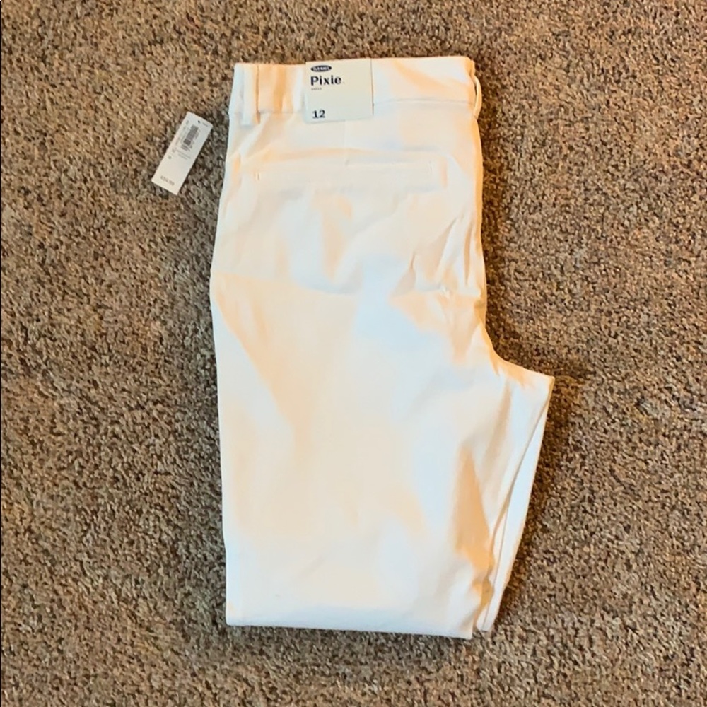Old Navy White Pixie Pants